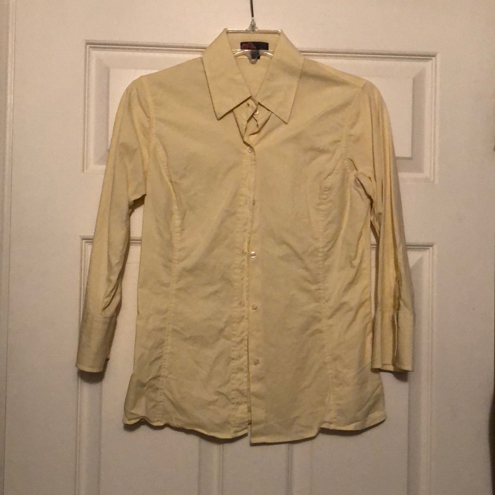 Forever 21 yellow button up size medium